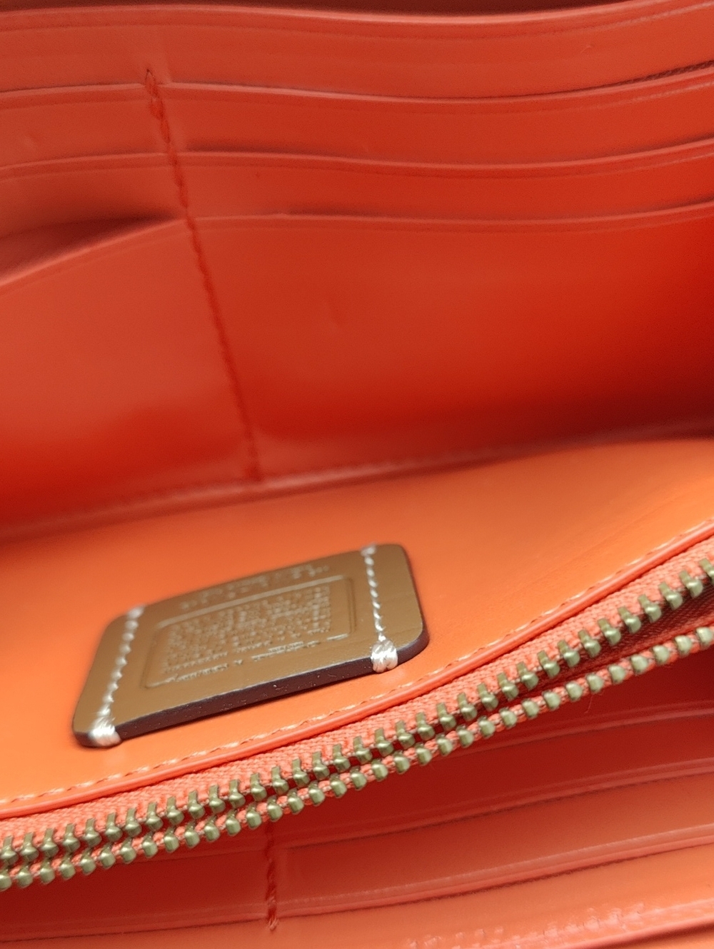COACH X KEITH HARING COLLECTABLE ORANGE LEATHER ROBOT ZIP ACCORDION WALLET 11805 - Picture 14 of 15